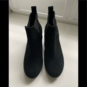 Womens TOMS wedge booties